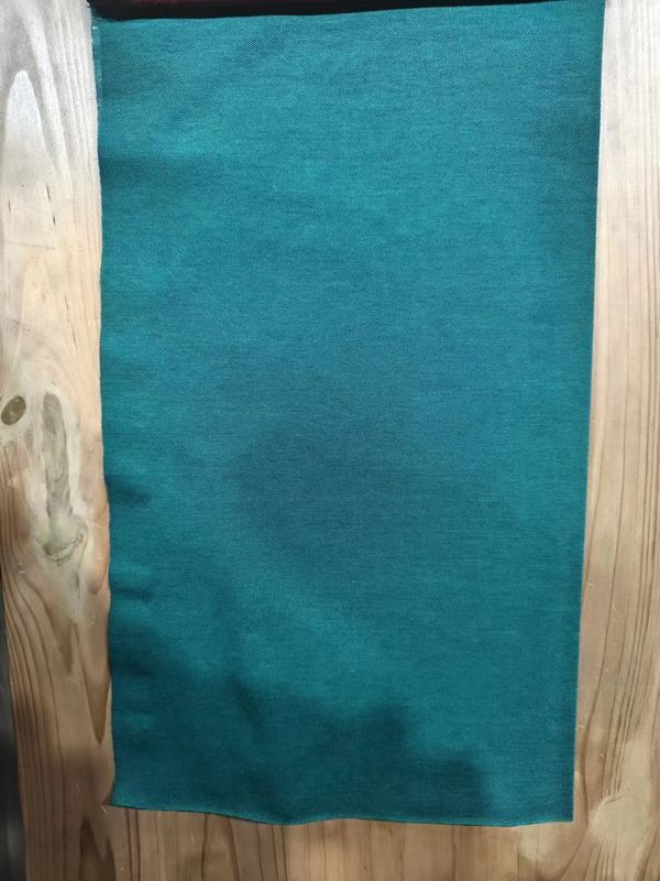 Tecido de tricô de riscas suave e confortável para a camisa de polo
