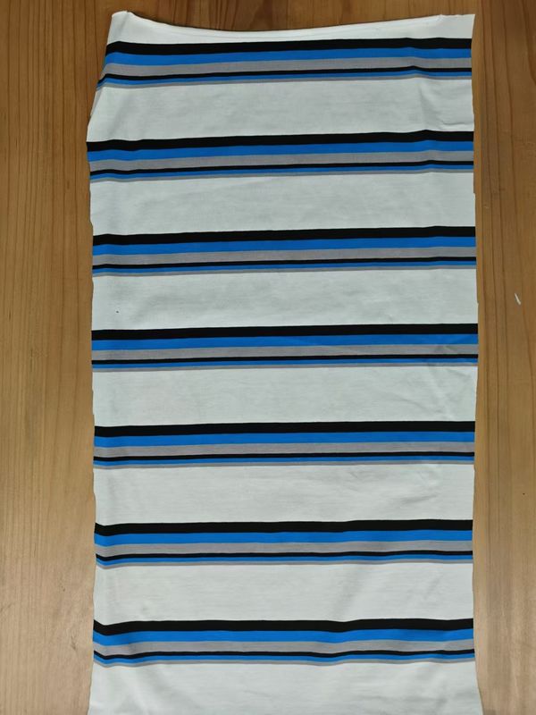 Tecido de material com raias confortável e elástico, resistente e amigável para a pele para uso casual