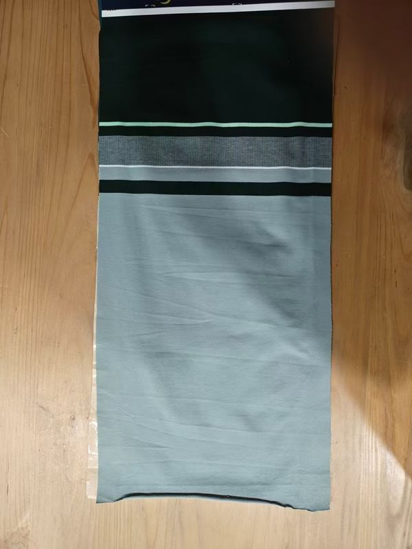 Absorvente de suor, respirável, confortável e durável.