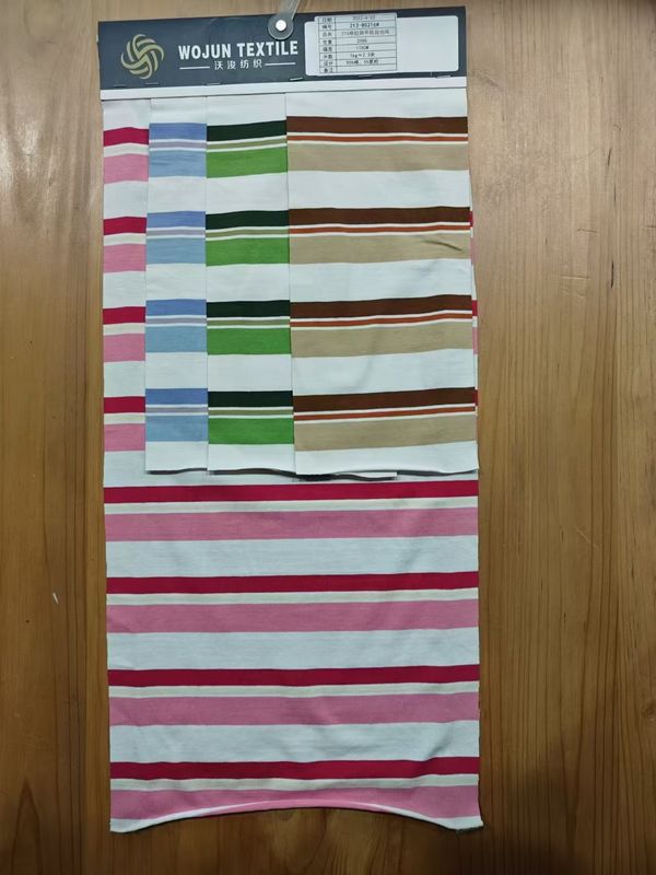 Tecido de malha de madeira com listras para uso casual