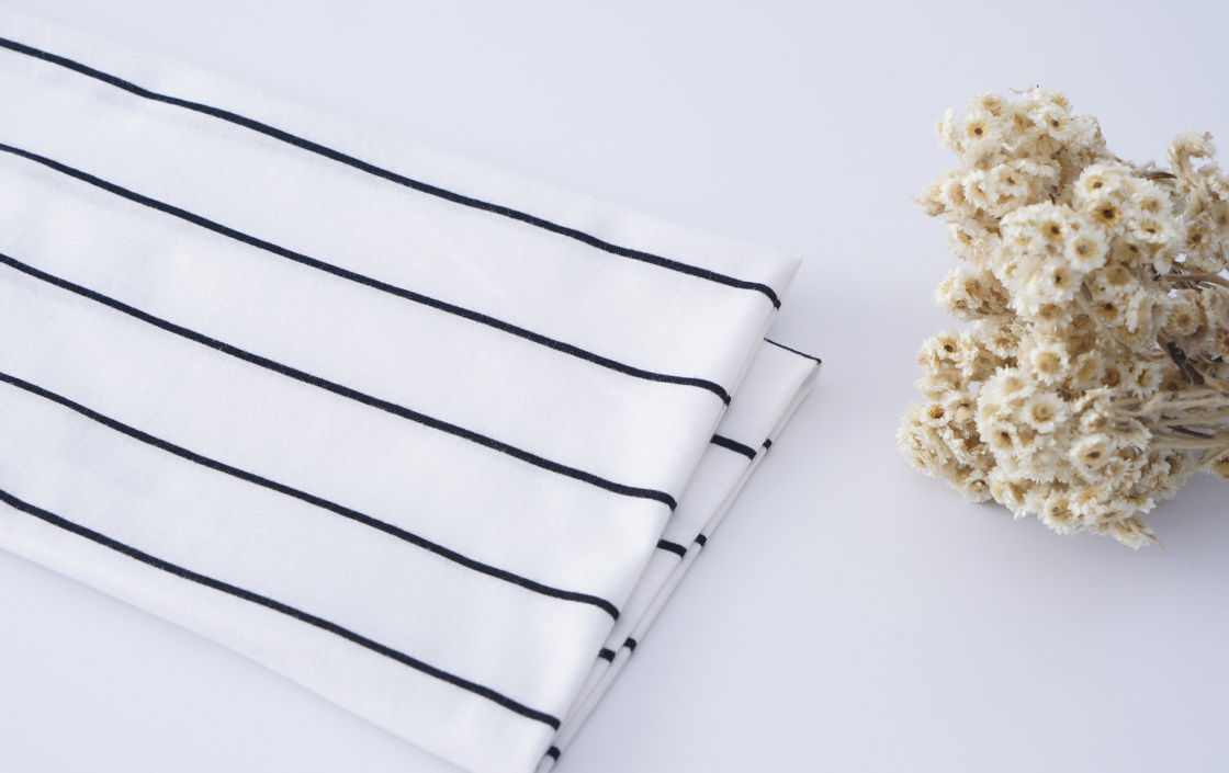 Tecido de material listrado de boa qualidade, confortável e respirável, à moda, para uso casual