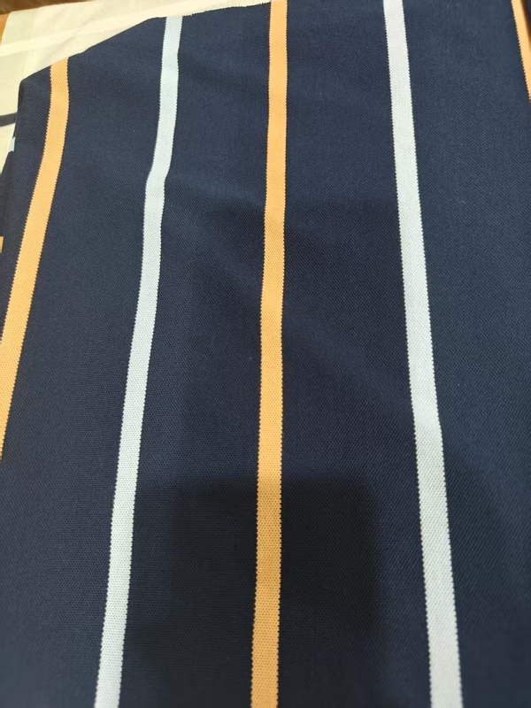 Tecido resistente ao desgaste e confortável, anti-rugas e refrescante de material listrado para camisa de polo