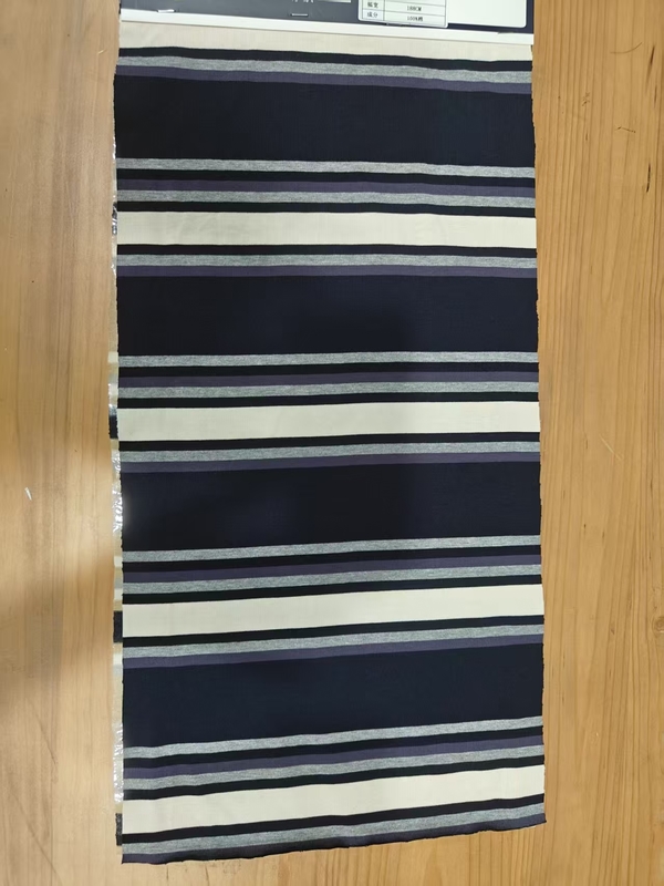 Tecido de Material Listrado com Boa Sensação, Saudável, Durável e Confortável para Camisa Polo