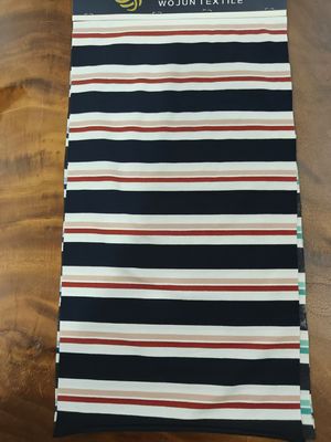 Bom preço. Tecido de material durável e lisos, suave e amigável para a pele, para uso casual on-line