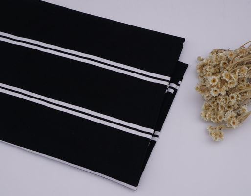 Tecido de material elástico e durável e de absorção de suor