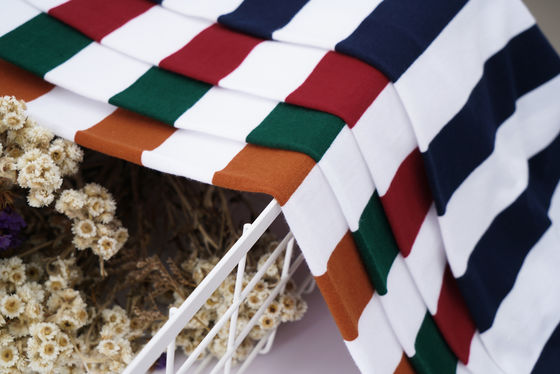 Bom preço. Tecido de malha com listras respirável, absorvente de suor, resistente ao desgaste, para camiseta on-line