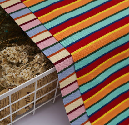 Bom preço. Tecido de malha listrada elástica respirável e confortável para roupa casual on-line